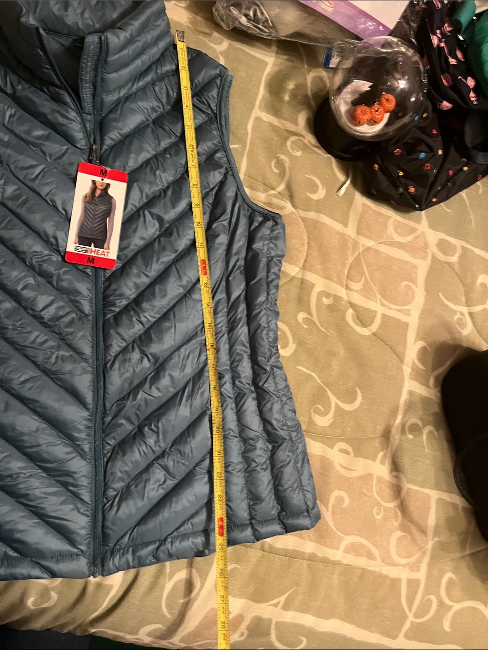 32 Degrees Heat Women’s Cold Green Quilted Full Zip Puffer Vest Pockets Size M - Picture 11 of 12
